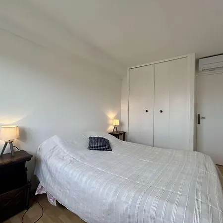 T3 Avec Piscine Et Parking, Au Bord De Mer, Sainte-maxime, Climatise Et Proche Commerces - Fr-1-226-542 Apartment Sainte-Maxime
